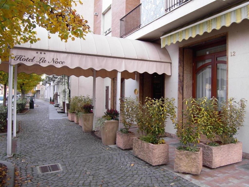 Hotel La Noce Chivasso Exterior foto